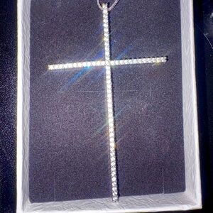 Elegant Silver Cross Pendant Necklace